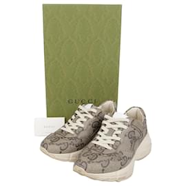 Gucci Sneakers in ottone