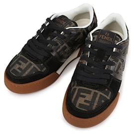 Match Niedrig aus schwarzem Wildleder - Fendi