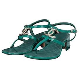 Chanel Sandali con cinturino logo CC Taglia