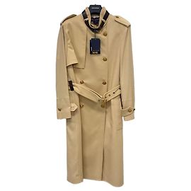 Louis Vuitton Trenchcoat mit Gürtelkragen