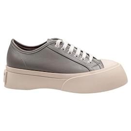 Marni Sneakers in pelle con lacci
