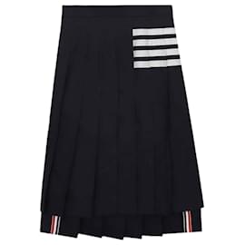 Thom Browne Falda plisada de lana con tejido liso y solapa