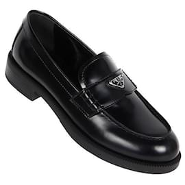 Mocassino spazzolato con logo triangolare - Prada