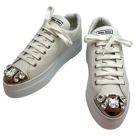 Miu Miu Sneakers con punta in cristallo bianche