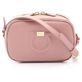 Borsa a Spalla in Pelle Gancini GANTIO CITY di Salvatore Ferragamo