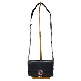 GUCCI Dollar Calfskin Interlocking G Chain Wallet On Chain Black