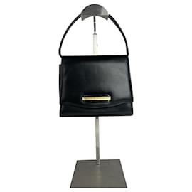 Borsa in pelle vintage Givenchy nera