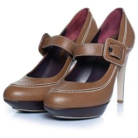 Celine, Leder-Plateau-Pumps mit Riemen in Braun - Céline