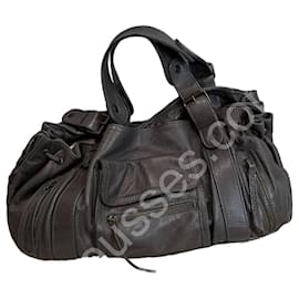 Gérard Darel taupe graue Lederhandtasche - mit Reißverschlusstaschen - Gerard Darel