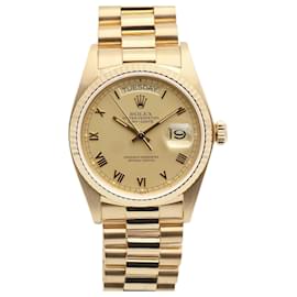 Relógio masculino Day-Date com mostrador romano em ouro champanhe fosco - Rolex