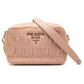 Prada Braune Nappa Gaufre Kameratasche