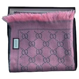 Sciarpa Gucci GG Marmont.