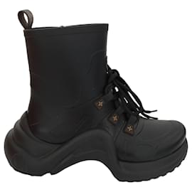 Louis Vuitton Archlight High-Top Sneakers aus mattem schwarzem Gummi