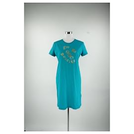 Vestido camiseta largo turquesa de Hermès con estampado