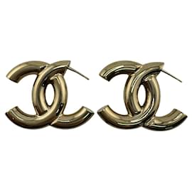 Orecchini in oro con il logo Coco di CHANEL - Chanel