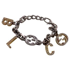 Bracciale charm del progetto Hacker Gucci Balenciaga