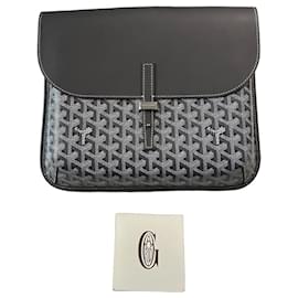 Mensajero Goyard