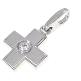 Collar de encanto cruz en oro blanco de 18K Cartier