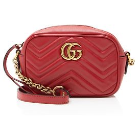 Borsa a tracolla mini GG Marmont in pelle Matelassé Gucci