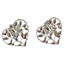 Orecchini a forma di cuore Olive Leaf di Paloma Picasso di Tiffany & Co.