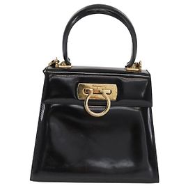 Borsa a mano convertibile Gancini in pelle verniciata Salvatore Ferragamo
