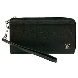 Lange Brieftasche Zippy Dragonne aus Taiga-Leder von Louis Vuitton