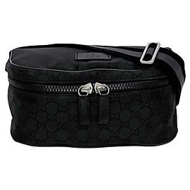 Borsa a tracolla in nylon nero GG di Gucci