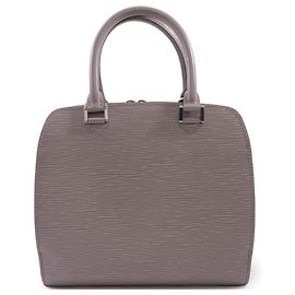 Borsa Louis Vuitton Pont Neuf