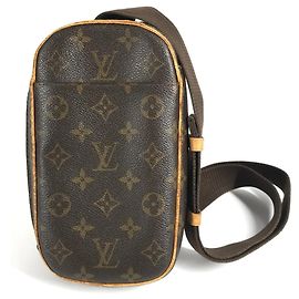 Pochette Ganjou Monogramma Louis Vuitton