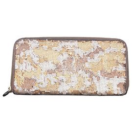 Portafoglio con zip camouflage in paillettes Prada degli anni 2010