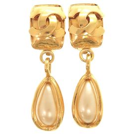 Orecchini a clip in oro vintage Coco Mark di Chanel