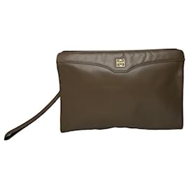 Clutch in pelle vintage con logo Givenchy grigio