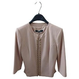 Chaqueta Beige Elisabetta Franchi con Cadena Dorada