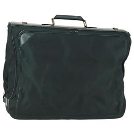 LOUIS VUITTON Taiga Portable Cinque Percha Funda de Prenda M30704 LV Auth bs32821