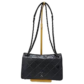 Bolso de solapa Orient Express de cuero de cordero acolchado negro CHANEL - Chanel