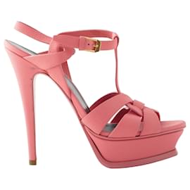 Sandales T-Strap en cuir Yves Saint Laurent