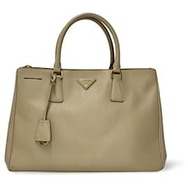 borsa tote lux galleria saffiano beige - Prada