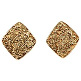 Orecchini a clip in diamante placcati oro CC dorato Chanel