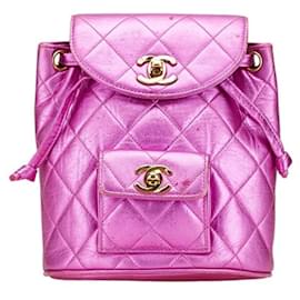 Zaino Chanel Matelassé Coco Mark con hardware dorato e catena