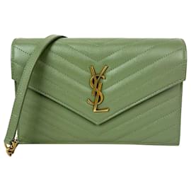 Borsa a tracolla in pelle verde con catena Envelope Saint Laurent