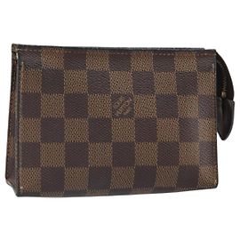 LOUIS VUITTON Poche Toilette 15 Damier Ebene N47548 Auth LV 170802V