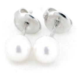 Orecchini in Oro Bianco Au750 con Perle Mikimoto