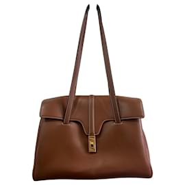 Céline Soft 16 Tasche Leder Karamell