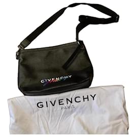 Borsa unisex Givenchy in pelle vegana nuova