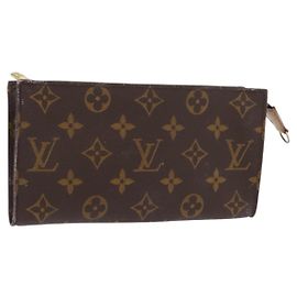 LOUIS VUITTON Pochette Bucket Monogram GM Accessorio LV Auth 170151