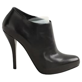 Dior Botas de cuero negro