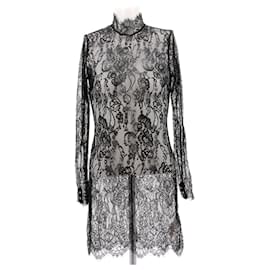 L'Agence Kurzes schwarzes Spitzenkleid