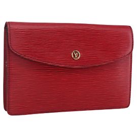 LOUIS VUITTON Clutch Montaigne 23 Epi Rosso M52667 LV Auth 169852