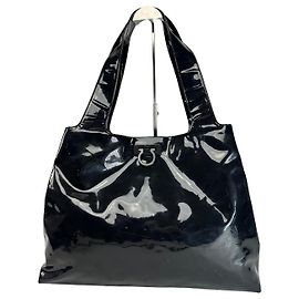 Vintage Salvatore Ferragamo Handtasche aus Lackleder schwarz