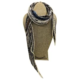 Hermès Sciarpa plissettata in twill di seta con stampa Sous Le Cèdre in marrone / avorio multi